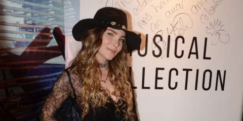Belinda muestra su nueva faceta