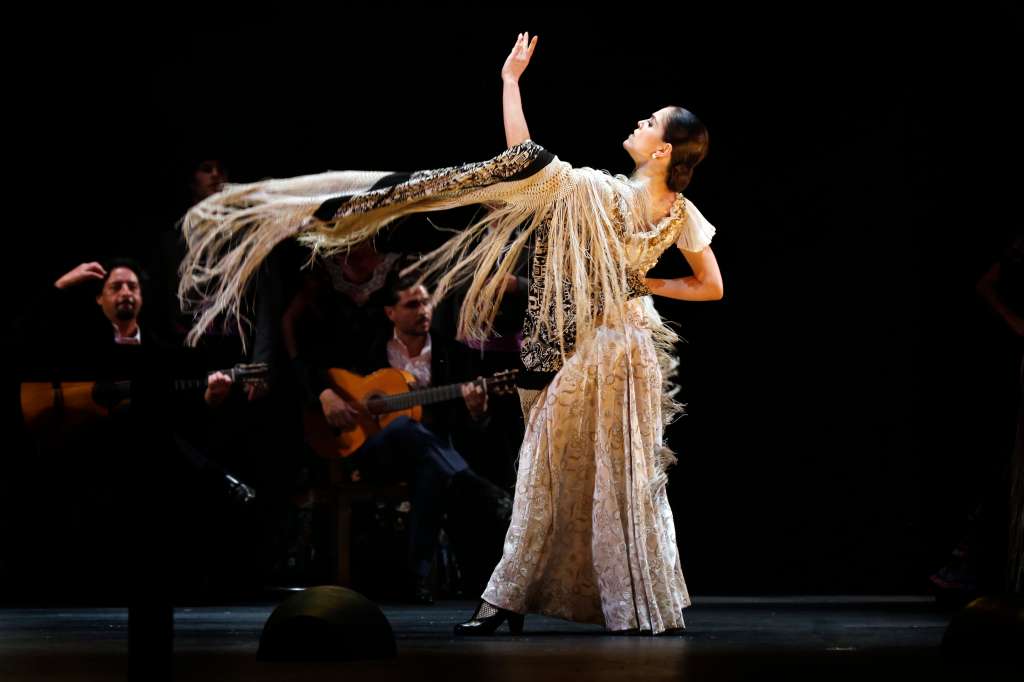 ‘La Bella Otero’, un homenaje a Carolina Otero, una exitosa bailarina procedente de un pueblo de Pontevedra en España.