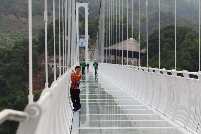 Puente de Cristal en Vietnam, 2022