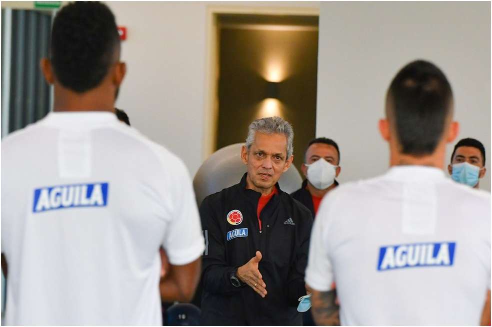 El técnico Reinaldo Rueda ha dirigido dos partidos en esta eliminatoria con Colombia.