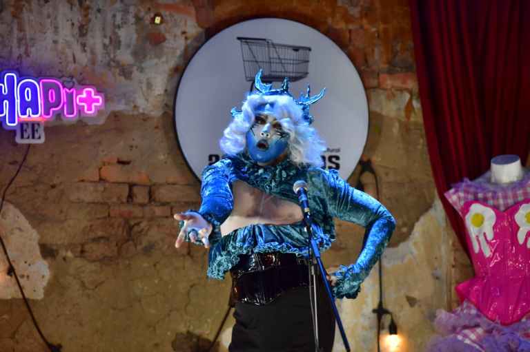 Así se vivió Queer Comedy: humor, identidad y resistencia en un solo escenario
