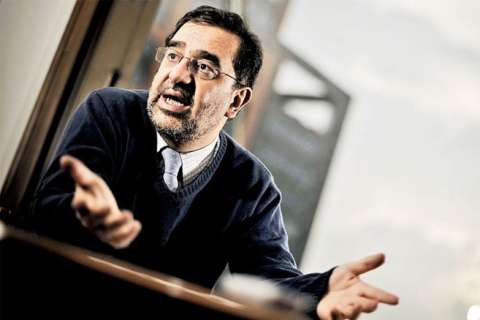 Renuncia del presidente de Asobancaria está relacionada con denuncia en su contra
