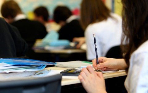 El programa para que universidades paguen los intereses que deben estudiantes al Icetex
