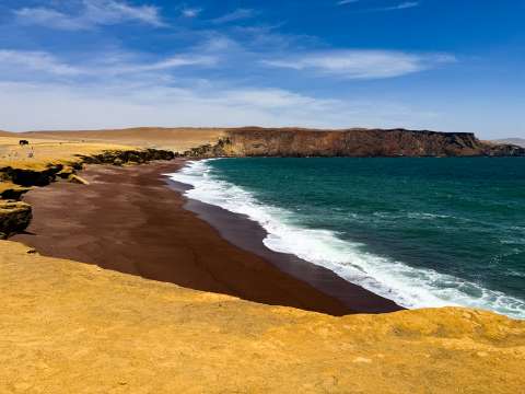 Así es el desierto de Paracas: un destino único para descubrir en Perú