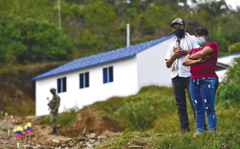 Por orden de un juez de restitución, 17 familias desplazadas retornaron a sus hogares en El Congal. Fotos: Óscar Pérez