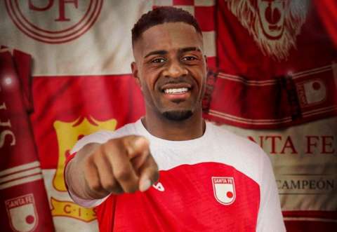 Santa Fe oficializó a Luis Palacios como nuevo refuerzo. ¿Qué pasó con Yerson Candelo?