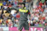Petr Cech evitó la derrota de Arsenal en Sunderland