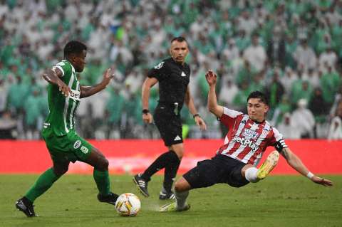 Win Sports denunció agresión a Juan José Peláez durante final entre Nacional y Junior