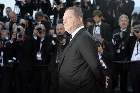 Las estrellas de la información de la TV caen por el efecto Weinstein