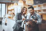 En Colombia: menús digitales en restaurantes salvaron 441 árboles en 18 meses
