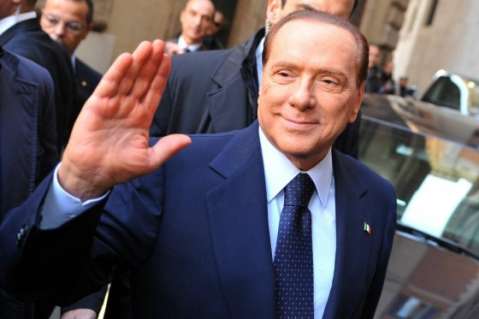 Berlusconi confirma su candidatura electoral en Italia