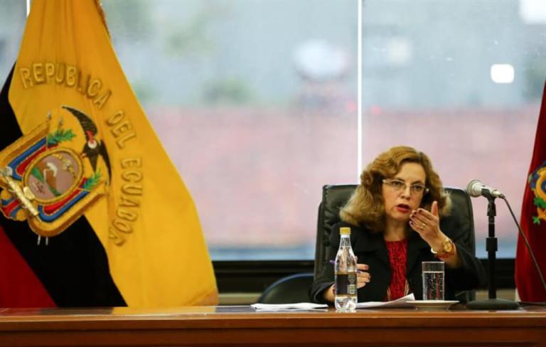 Justicia de Ecuador ordena prisión preventiva para expresidente Rafael Correa