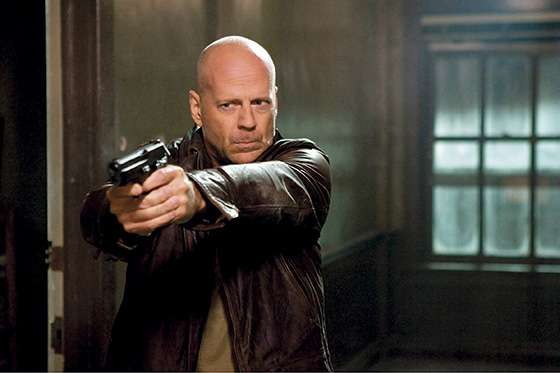 Bruce Willis, veinticinco años interpretando a John McClane en Duro de matar