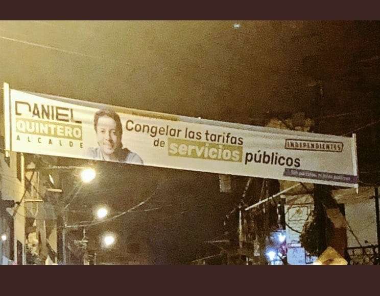 Imagen de referencia. Las vallas que fueron colgadas este año decían que el congelamiento de las tarifas eran "un hecho".