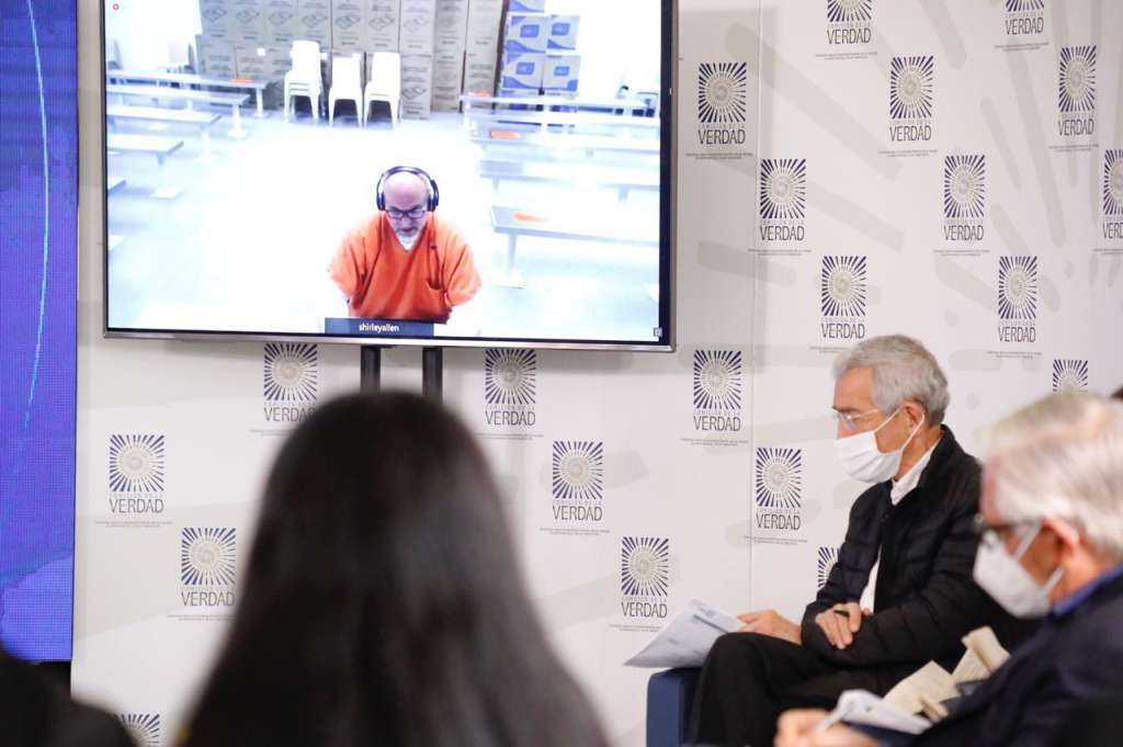 Salvatore Mancuso, durante diligencia en la Comisión de la Verdad.