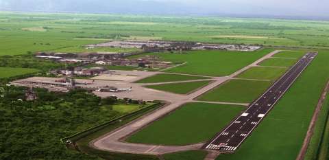 Aeronave de Copa, que se dirigía a Quito, aterrizó de emergencia en Cali