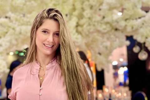 VIDEO: Daniella Donado casi incendia su casa al revelar el sexo de su bebé