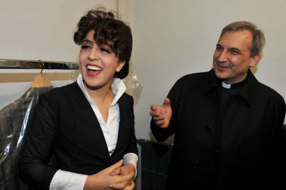 Francesca Chaouqui y Monseñor Lucio Angel Vallejo Balda. / AFP
