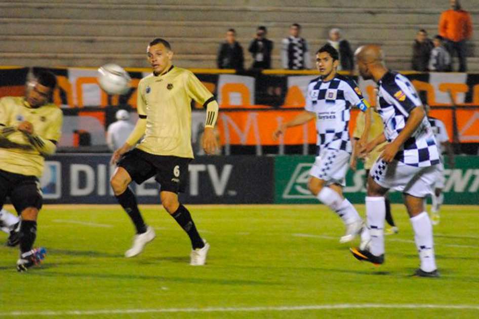 En tablas finalizó el juego aplazado entre Chicó e Itagüí. / Tomada de Golcaracol.com