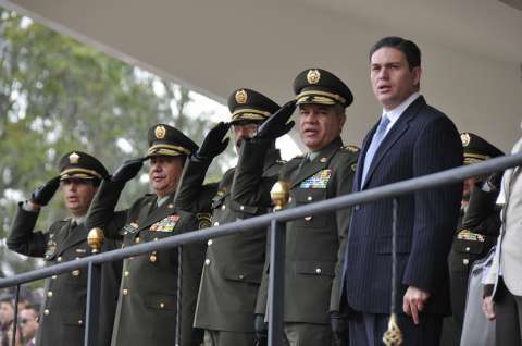 Mindefensa defendió proceso de ascensos en la Policía