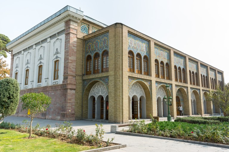 Medios iraníes reportan daños al Palacio de Golestán, patrimonio de la humanidad de UNESCO