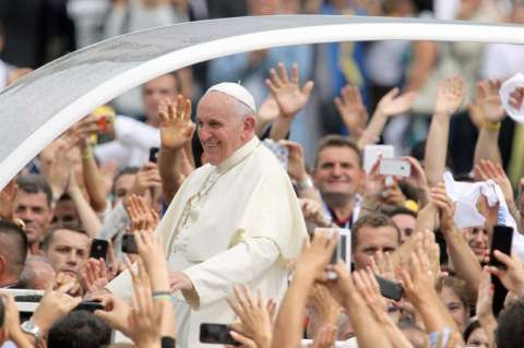 Llegada de extranjeros a Colombia aumentaría 11% por visita del papa