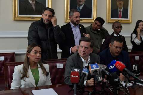 Polarización por caso de Petro en CNE sacudió su cirugía al sistema electoral