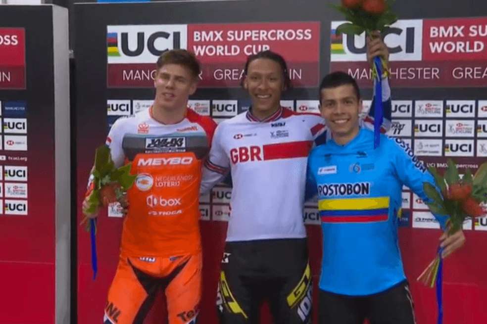 El podio final de la competencia. / FCC