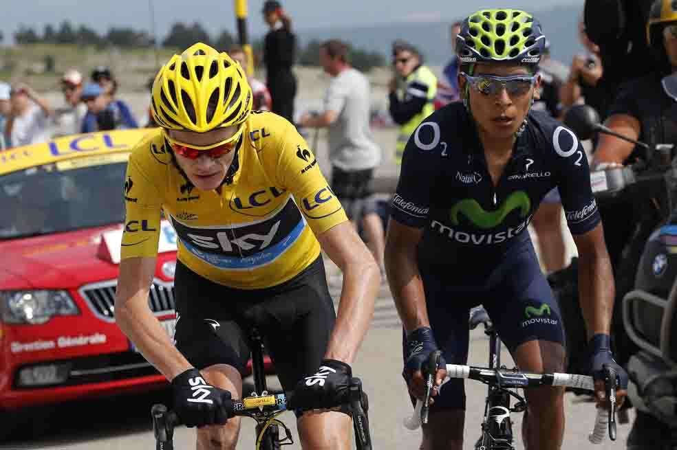 El boyacense fue una de las figuras de la etapa y recuperó la camiseta blanca que distingue al mejor novato de la competencia. / EFE