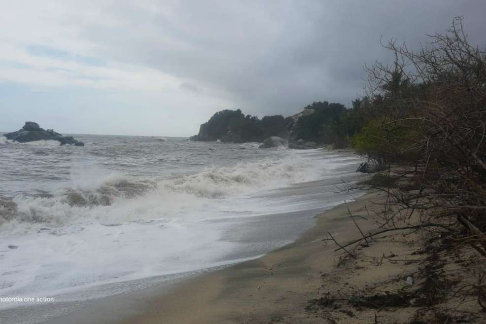 Se prevé la posibilidad de crecientes súbitas de los afluentes que descargan sus aguas en el mar Caribe.