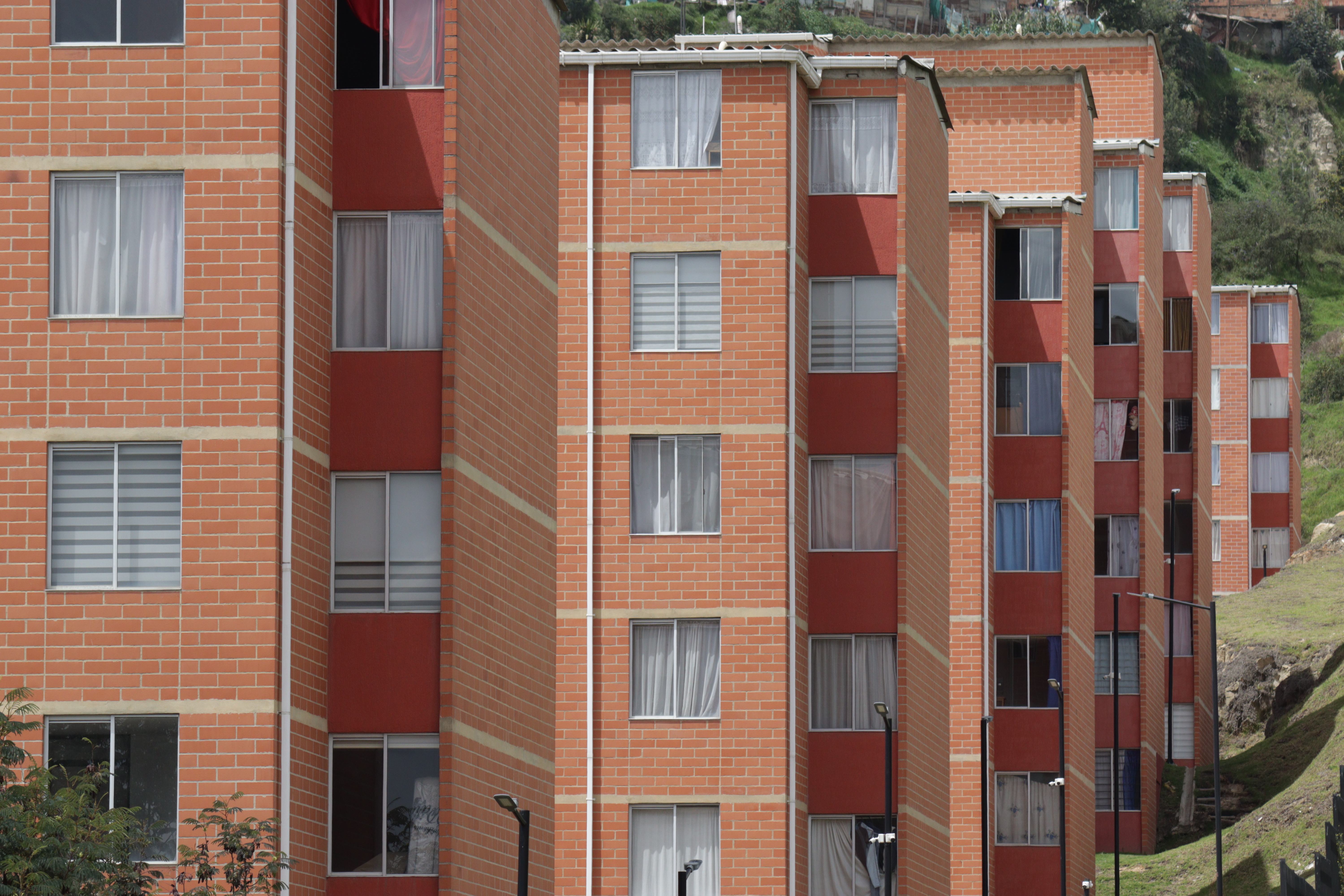 Conjunto de apartamentos ubicado en el barrio Ciudadela Sucre del municipio de Soacha