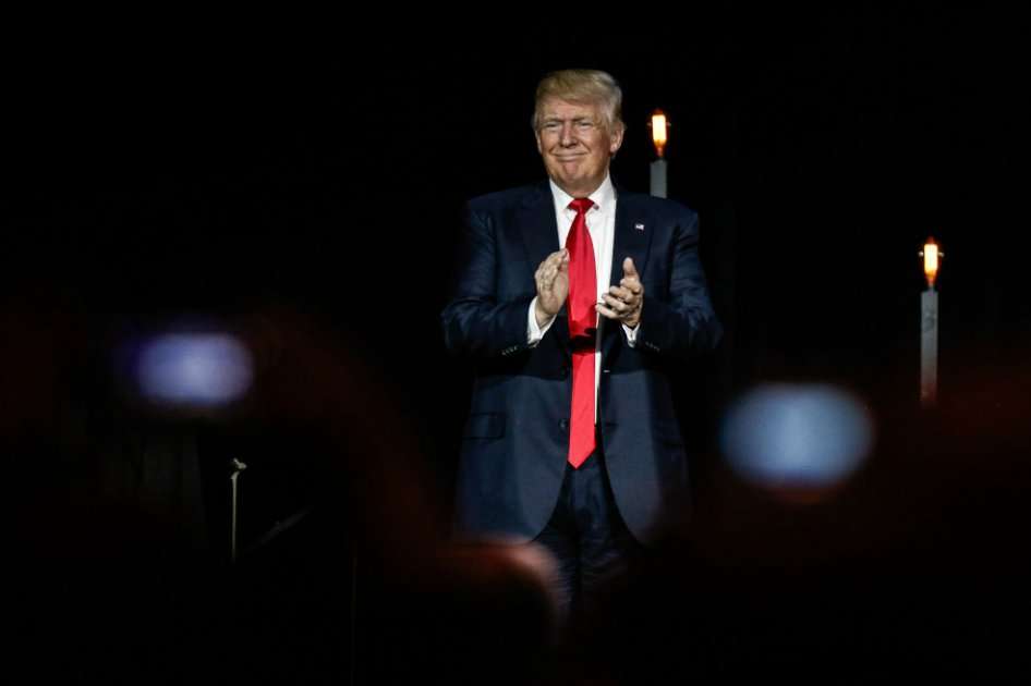 Donald Trump durante una presentación pública en Denver, Colorado. / AFP