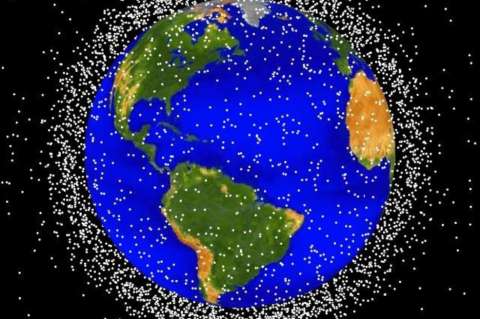 Absolutamente toda la Tierra recibe contaminación satelital