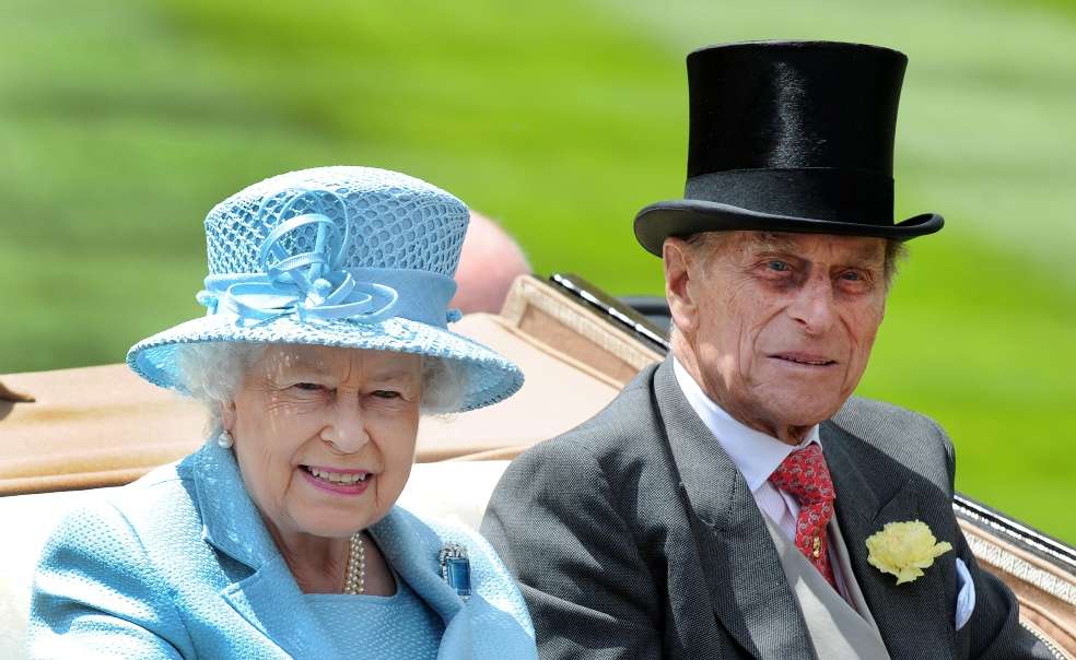 La reina Isabel II de Inglaterra y el Duque de Edimburgo se casaron el 20 de noviembre de 1947. Fue la primera boda Real desde el fin de la Segunda Guerra Mundial.