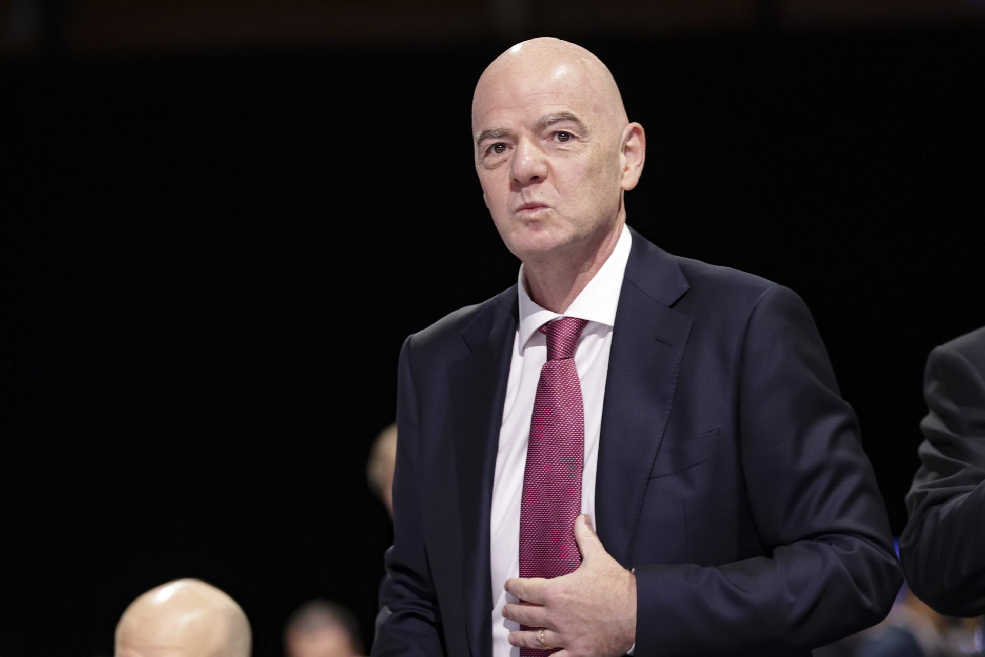 BRUSSELS (Belgium), 12/02/2026.- FIFA President Gianni Infantino attends the 50th UEFA Ordinary Congress in Brussels, Belgium, 12 February 2026. (Bélgica, Bruselas) EFE/EPA/CHRISTOPHER NEUNDORF