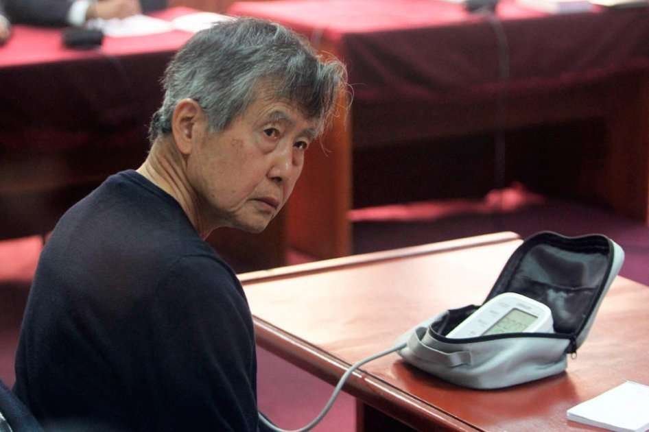 Fujimori, de 75 años, cumple condena de 25 años de cárcel como autor mediato de dos matanzas. Foto: EFE