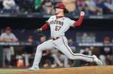 ¡Con el béisbol que quieren desechar!
