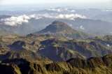 ¿Por qué se cambió la manera en que se evalúa la actividad de los volcanes en Colombia?