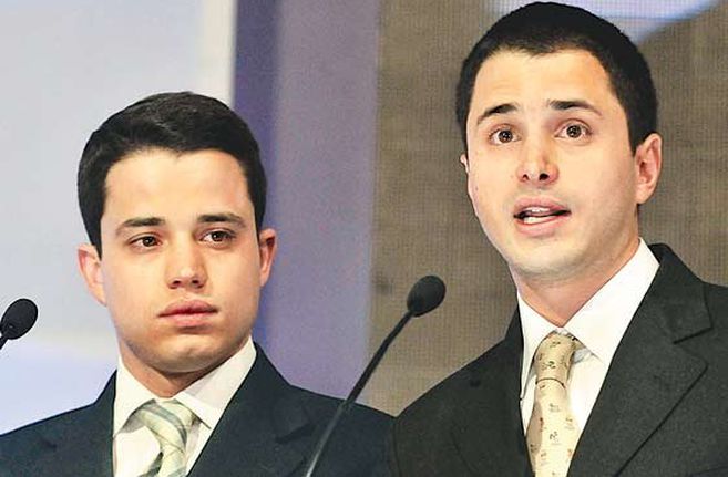 Tomás Uribe (derecha) publicó un audio en el que está hablando con María Claudia Daza y salió a dar explicaciones sobre el mismo. 