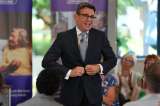 Primer ministro británico donará parte de su sueldo para ayudar a personas sin hogar