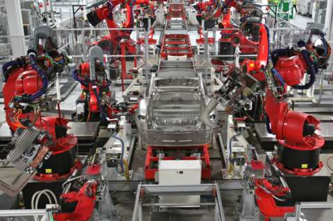 Si los robots se quedan con el trabajo humano, que paguen impuestos