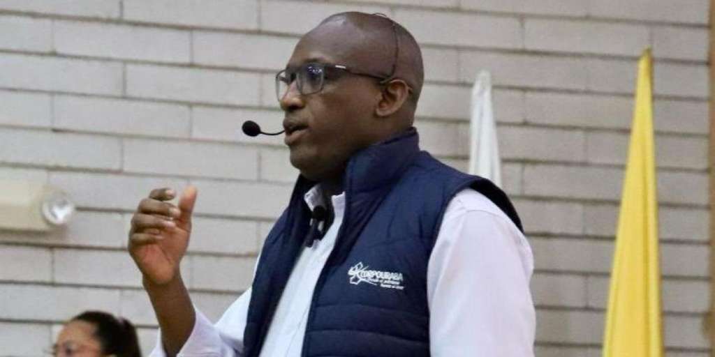Alexander Cuesta, director de CorpoUrabá, ha sido señalado de ser cuota política de Daniel Quintero en la entidad.