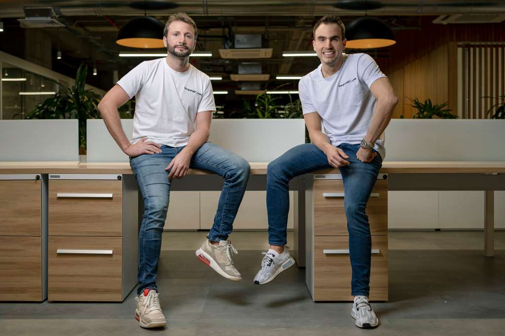 Martín Peláez Restrepo y Emilio Villegas Molina