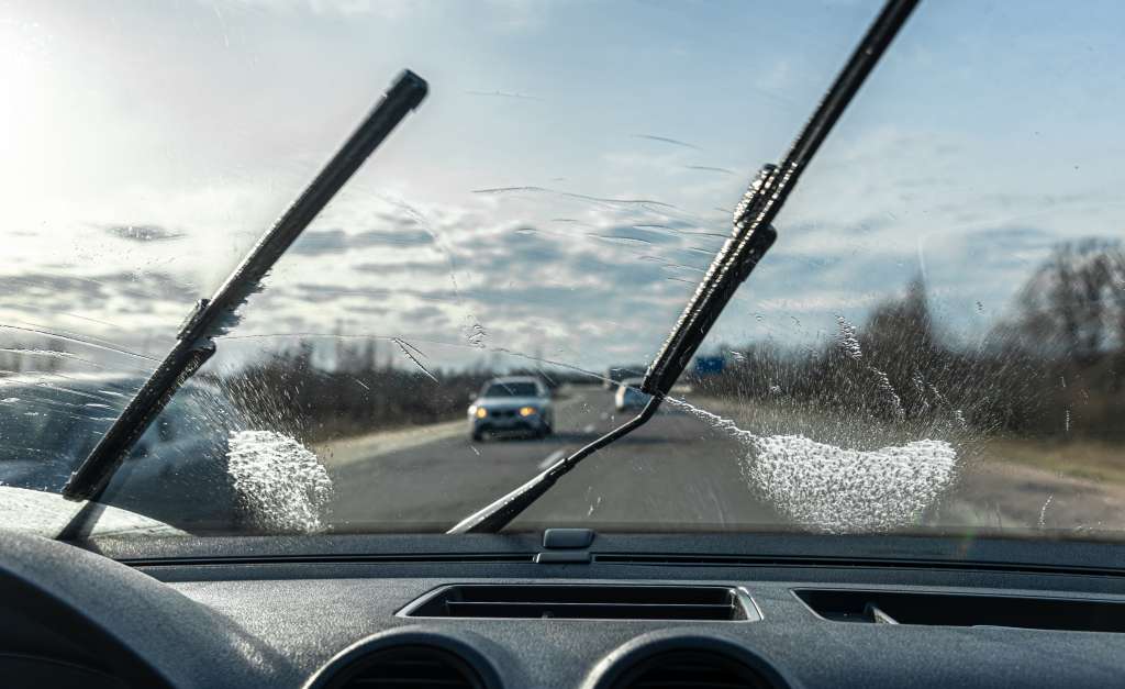 ¿Cómo saber si hay que cambiar los limpiaparabrisas del carro? Señales que no debe ignorar