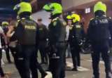 Operativo policial terminó en confrontación con ciudadanos en Bucaramanga