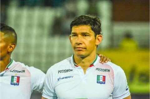 Jugadores de Once Caldas protestaron por la suspensión del contrato de 11 de ellos