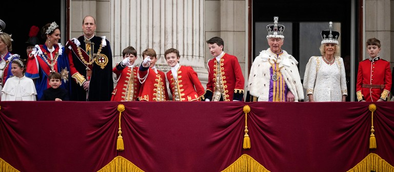 Coronación Carlos III: ¿quiénes faltaron en el balcón real?