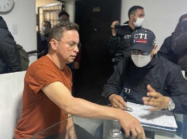 Jhonier Leal en audiencia pública aceptó responsabilidad en el homicidio de su madre y hermano.
