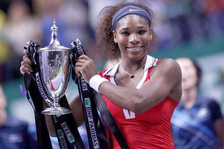 Serena Williams venció a María Sharapova y se adjudicó el Masters Femenino de Tenis.