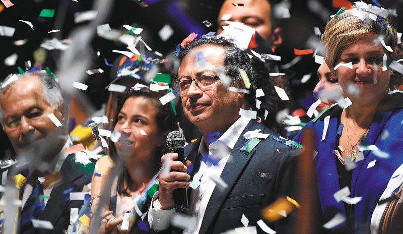 El próximo 29 de octubre los partidos políticos y el Gobierno medirán sus fuerzas en las elecciones de alcaldes y gobernadores. Un termómetro de lo que vendrá para la campaña presidencial de 2026.